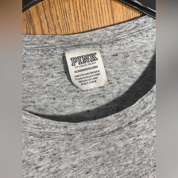 PINK Victorias Secret Gold Sequin Dog Campus Tee - Picture 4 of 4